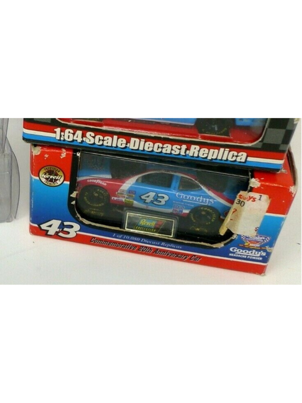Unopened REVELL 1:64 Ltd Ed Diecast Pontiac Grand Prix #43 1997 Bobby Hamilton